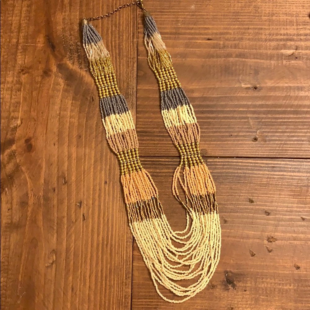 Statement necklace